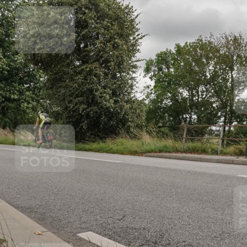 30.08.2026 - Elbe Triathlon Hamburg Michael Burmester http://msf.ph/oto/10043512 30.08.2026 14:54:53 Radfahren  meine-sportfotos.de