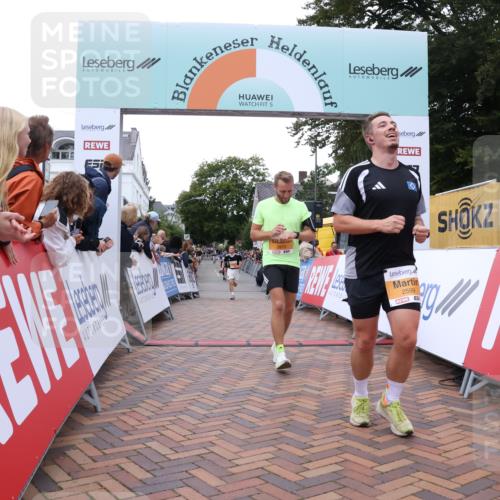 30.08.2026 - Blankeneser Heldenlauf Lena Gebhardt http://msf.ph/oto/10043570 30.08.2026 11:49:20 Ziel 2258, 2555, 2599, 2704, 2879 meine-sportfotos.de