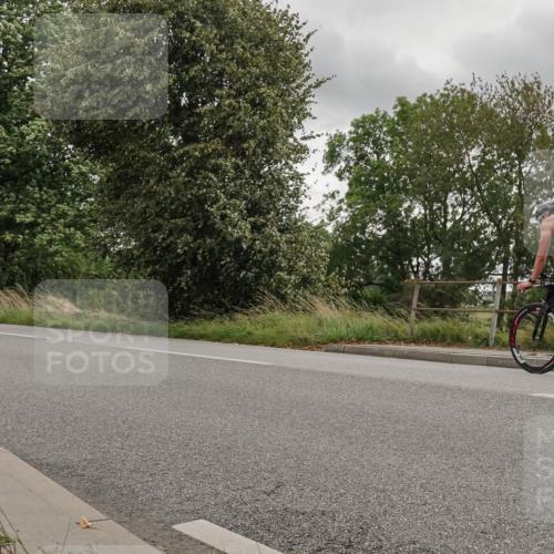 30.08.2026 - Elbe Triathlon Hamburg Michael Burmester http://msf.ph/oto/10043594 30.08.2026 14:55:31 Radfahren  meine-sportfotos.de