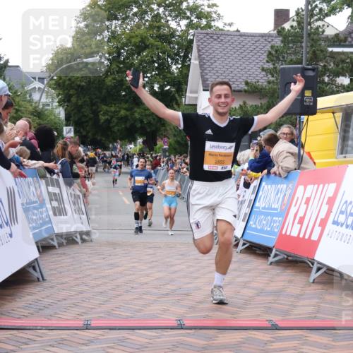 30.08.2026 - Blankeneser Heldenlauf Lena Gebhardt http://msf.ph/oto/10043614 30.08.2026 11:49:22 Ziel 2258, 2555, 2599, 2879 meine-sportfotos.de