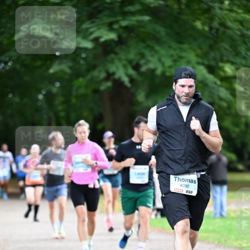30.08.2026 - Blankeneser Heldenlauf Dr. Thomas Lammeyer http://msf.ph/oto/10043636 30.08.2026 11:19:30 Laufen 4090 meine-sportfotos.de