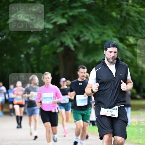 30.08.2026 - Blankeneser Heldenlauf Dr. Thomas Lammeyer http://msf.ph/oto/10043640 30.08.2026 11:19:31 Laufen 4090 meine-sportfotos.de