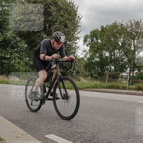 30.08.2026 - Elbe Triathlon Hamburg Michael Burmester http://msf.ph/oto/10043663 30.08.2026 14:56:03 Radfahren 170, 177 meine-sportfotos.de
