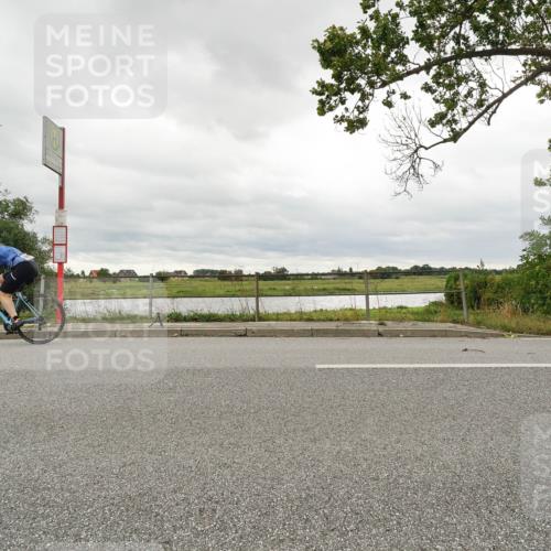 30.08.2026 - Elbe Triathlon Hamburg Michael Burmester http://msf.ph/oto/10043678 30.08.2026 14:10:13 Radfahren 131, 156 meine-sportfotos.de