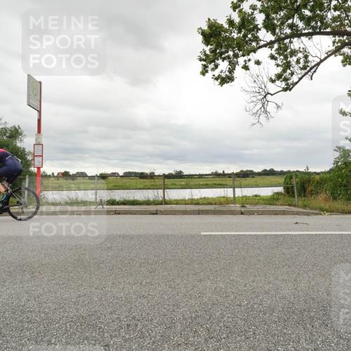 30.08.2026 - Elbe Triathlon Hamburg Michael Burmester http://msf.ph/oto/10043717 30.08.2026 14:10:26 Radfahren 147, 167 meine-sportfotos.de