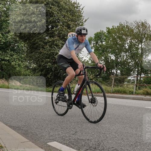 30.08.2026 - Elbe Triathlon Hamburg Michael Burmester http://msf.ph/oto/10043722 30.08.2026 14:56:24 Radfahren  meine-sportfotos.de