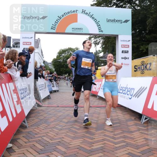 30.08.2026 - Blankeneser Heldenlauf Lena Gebhardt http://msf.ph/oto/10043723 30.08.2026 11:49:28 Ziel 2232, 2555, 2624, 2955 meine-sportfotos.de