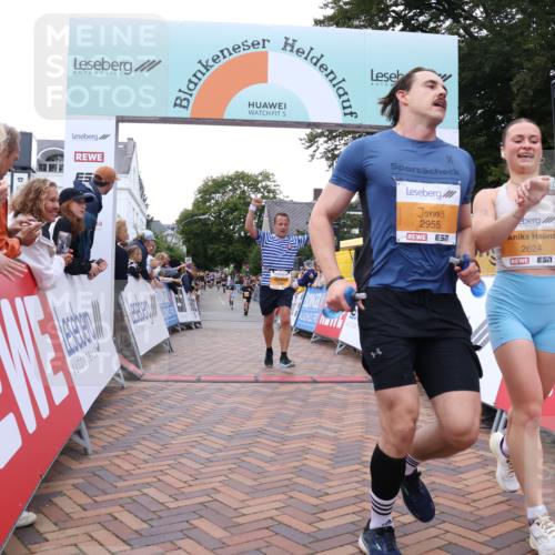 30.08.2026 - Blankeneser Heldenlauf Lena Gebhardt http://msf.ph/oto/10043752 30.08.2026 11:49:29 Ziel 2232, 2555, 2624, 2955 meine-sportfotos.de