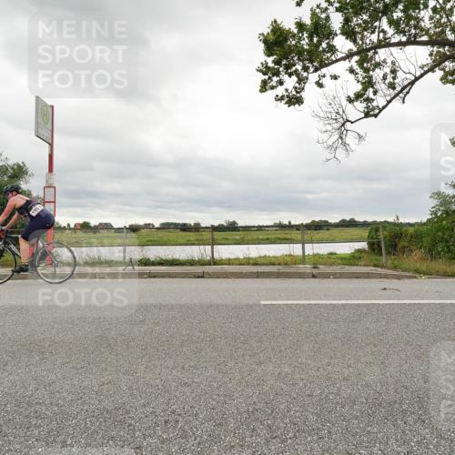 30.08.2026 - Elbe Triathlon Hamburg Michael Burmester http://msf.ph/oto/10043753 30.08.2026 14:10:47 Radfahren 179 meine-sportfotos.de