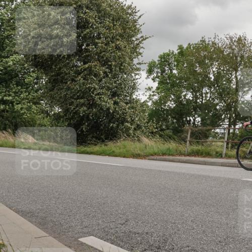30.08.2026 - Elbe Triathlon Hamburg Michael Burmester http://msf.ph/oto/10043773 30.08.2026 14:56:39 Radfahren  meine-sportfotos.de