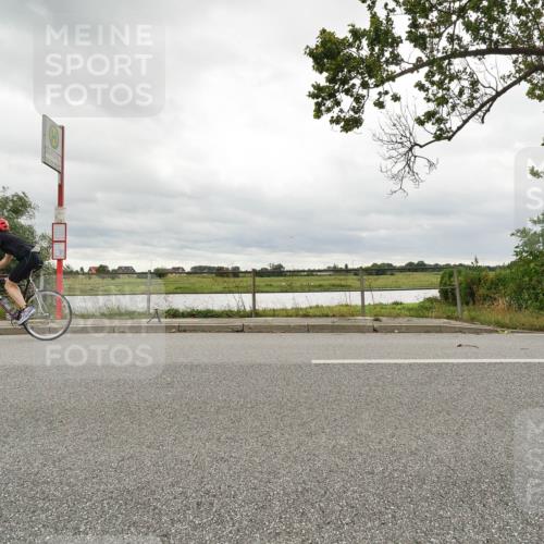 30.08.2026 - Elbe Triathlon Hamburg Michael Burmester http://msf.ph/oto/10043797 30.08.2026 14:10:58 Radfahren 172, 176 meine-sportfotos.de