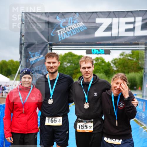 30.08.2026 - Elbe Triathlon Hamburg LAZAROV Photography http://msf.ph/oto/10043842 30.08.2026 16:39:25 Ziel  meine-sportfotos.de