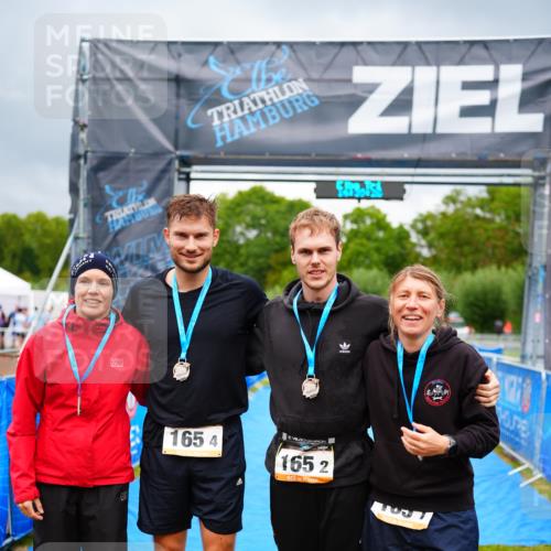 30.08.2026 - Elbe Triathlon Hamburg LAZAROV Photography http://msf.ph/oto/10043849 30.08.2026 16:39:26 Ziel  meine-sportfotos.de