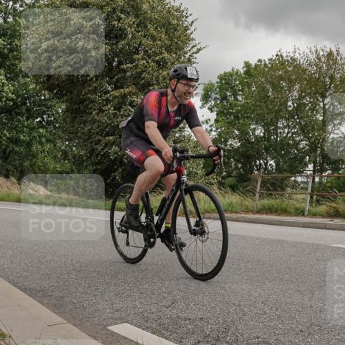 30.08.2026 - Elbe Triathlon Hamburg Michael Burmester http://msf.ph/oto/10043858 30.08.2026 14:57:39 Radfahren 133 meine-sportfotos.de