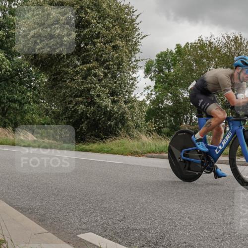 30.08.2026 - Elbe Triathlon Hamburg Michael Burmester http://msf.ph/oto/10043867 30.08.2026 14:57:40 Radfahren 133 meine-sportfotos.de