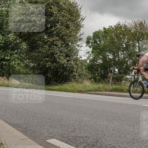30.08.2026 - Elbe Triathlon Hamburg Michael Burmester http://msf.ph/oto/10043876 30.08.2026 14:57:50 Radfahren  meine-sportfotos.de