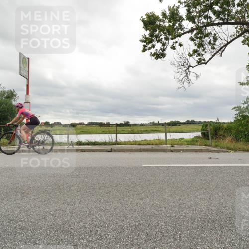 30.08.2026 - Elbe Triathlon Hamburg Michael Burmester http://msf.ph/oto/10043900 30.08.2026 14:11:29 Radfahren 151, 161 meine-sportfotos.de
