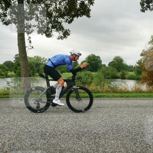 30.08.2026 - Elbe Triathlon Hamburg Michael Burmester http://msf.ph/oto/10043903 30.08.2026 09:07:44 Radfahren 432 meine-sportfotos.de