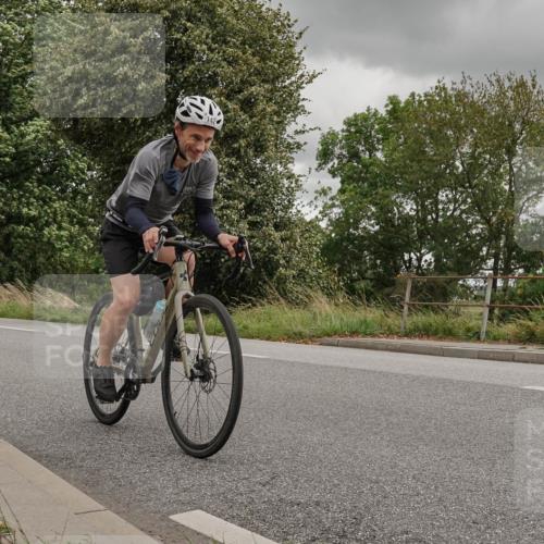 30.08.2026 - Elbe Triathlon Hamburg Michael Burmester http://msf.ph/oto/10043909 30.08.2026 14:58:02 Radfahren  meine-sportfotos.de
