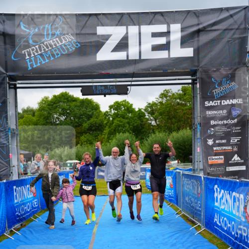 30.08.2026 - Elbe Triathlon Hamburg LAZAROV Photography http://msf.ph/oto/10043951 30.08.2026 16:39:38 Ziel  meine-sportfotos.de