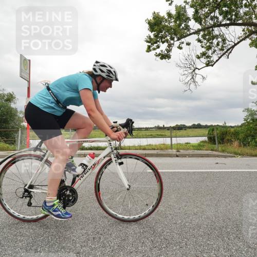 30.08.2026 - Elbe Triathlon Hamburg Michael Burmester http://msf.ph/oto/10043955 30.08.2026 14:11:53 Radfahren 142, 157 meine-sportfotos.de