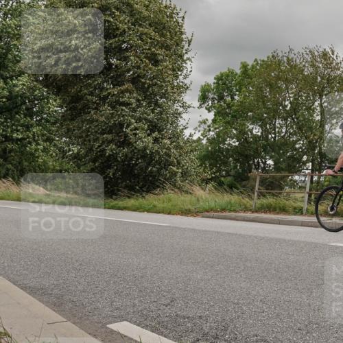 30.08.2026 - Elbe Triathlon Hamburg Michael Burmester http://msf.ph/oto/10043971 30.08.2026 14:58:35 Radfahren 136 meine-sportfotos.de