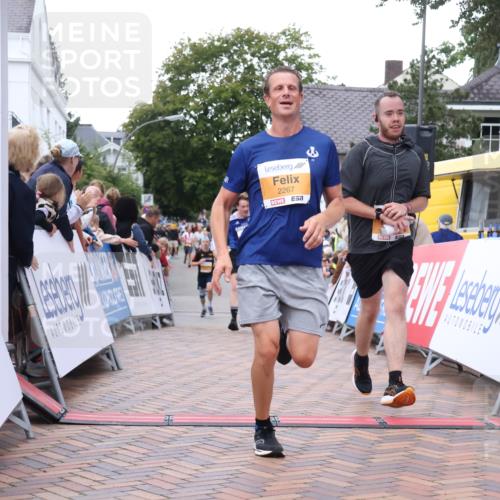 30.08.2026 - Blankeneser Heldenlauf Lena Gebhardt http://msf.ph/oto/10044048 30.08.2026 11:49:45 Ziel 2205, 2261, 2267, 2657, 2721, 2960 meine-sportfotos.de