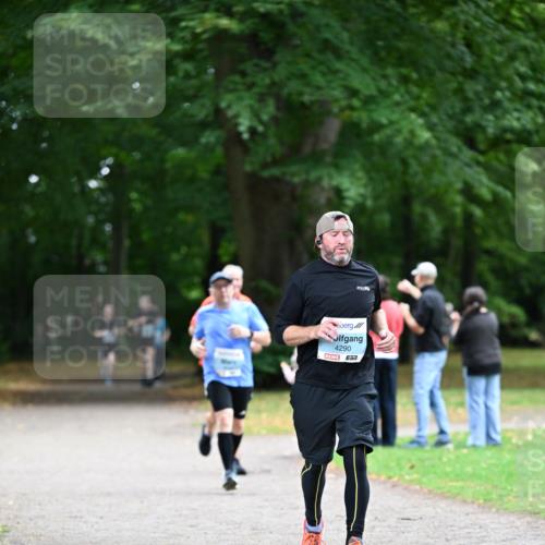 30.08.2026 - Blankeneser Heldenlauf Dr. Thomas Lammeyer http://msf.ph/oto/10044110 30.08.2026 11:20:06 Laufen 4290, 57 meine-sportfotos.de