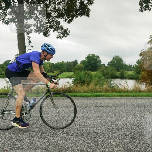 30.08.2026 - Elbe Triathlon Hamburg Michael Burmester http://msf.ph/oto/10044140 30.08.2026 09:10:08 Radfahren 182, 399, 428, 446, 1895 meine-sportfotos.de