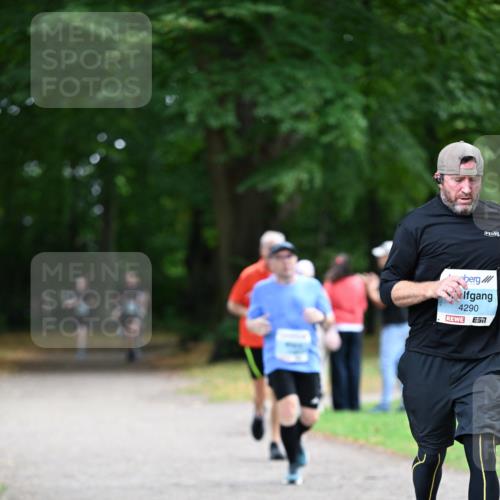 30.08.2026 - Blankeneser Heldenlauf Dr. Thomas Lammeyer http://msf.ph/oto/10044142 30.08.2026 11:20:07 Laufen 4290 meine-sportfotos.de