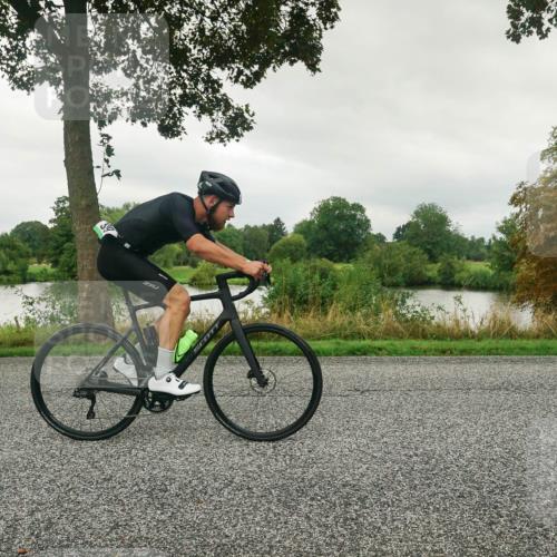30.08.2026 - Elbe Triathlon Hamburg Michael Burmester http://msf.ph/oto/10044151 30.08.2026 09:10:10 Radfahren 182, 399, 428, 1895 meine-sportfotos.de