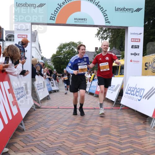 30.08.2026 - Blankeneser Heldenlauf Lena Gebhardt http://msf.ph/oto/10044157 30.08.2026 11:49:49 Ziel 2261, 2267, 2365, 2569, 2657, 2721, 2960 meine-sportfotos.de