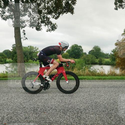 30.08.2026 - Elbe Triathlon Hamburg Michael Burmester http://msf.ph/oto/10044204 30.08.2026 09:10:27 Radfahren 227, 294, 326, 390, 417 meine-sportfotos.de