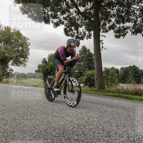 30.08.2026 - Elbe Triathlon Hamburg Michael Burmester http://msf.ph/oto/10044211 30.08.2026 09:22:27 Radfahren 301, 398, 565 meine-sportfotos.de