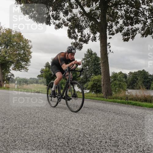 30.08.2026 - Elbe Triathlon Hamburg Michael Burmester http://msf.ph/oto/10044222 30.08.2026 09:22:31 Radfahren 398, 565 meine-sportfotos.de