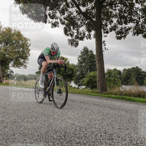 30.08.2026 - Elbe Triathlon Hamburg Michael Burmester http://msf.ph/oto/10044227 30.08.2026 09:22:33 Radfahren 398, 565 meine-sportfotos.de