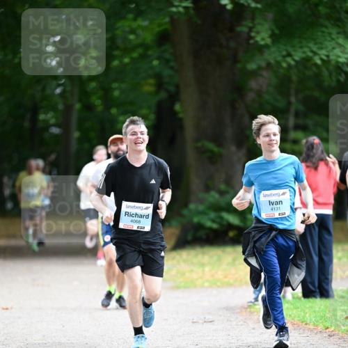 30.08.2026 - Blankeneser Heldenlauf Dr. Thomas Lammeyer http://msf.ph/oto/10044228 30.08.2026 11:20:20 Laufen 4068, 4131, 57 meine-sportfotos.de
