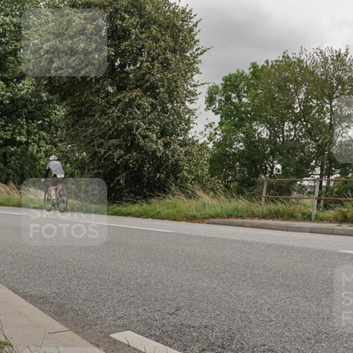 30.08.2026 - Elbe Triathlon Hamburg Michael Burmester http://msf.ph/oto/10044242 30.08.2026 15:01:35 Radfahren  meine-sportfotos.de