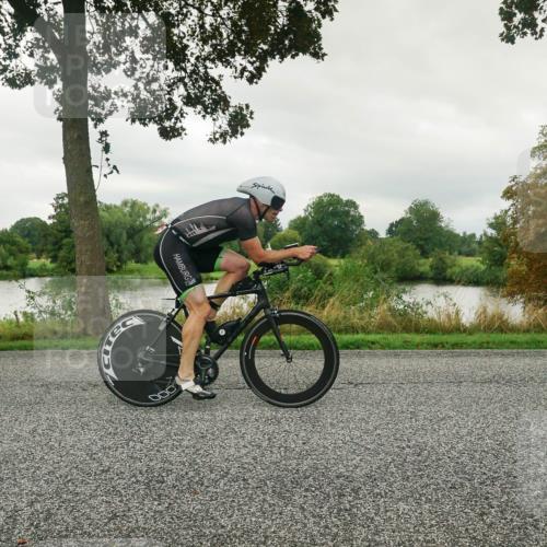 30.08.2026 - Elbe Triathlon Hamburg Michael Burmester http://msf.ph/oto/10044257 30.08.2026 09:10:45 Radfahren 258, 262 meine-sportfotos.de