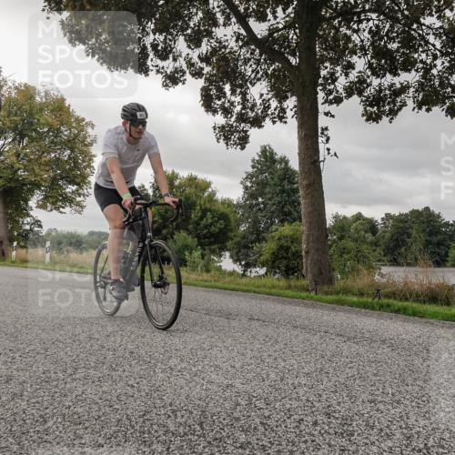 30.08.2026 - Elbe Triathlon Hamburg Michael Burmester http://msf.ph/oto/10044269 30.08.2026 09:22:53 Radfahren 254, 403, 462, 472 meine-sportfotos.de