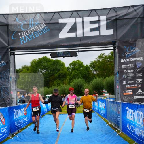 30.08.2026 - Elbe Triathlon Hamburg LAZAROV Photography http://msf.ph/oto/10044271 30.08.2026 16:42:21 Ziel  meine-sportfotos.de