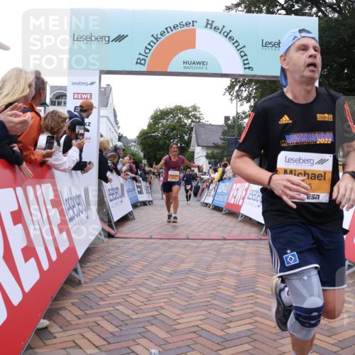30.08.2026 - Blankeneser Heldenlauf Lena Gebhardt http://msf.ph/oto/10044276 30.08.2026 11:49:52 Ziel 2054, 2261, 2267, 2365, 2569, 2721, 2960 meine-sportfotos.de