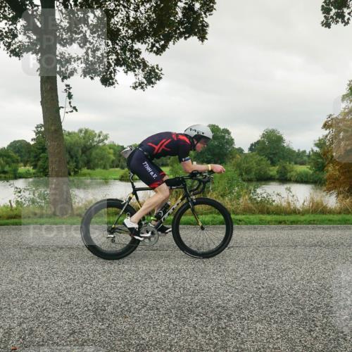 30.08.2026 - Elbe Triathlon Hamburg Michael Burmester http://msf.ph/oto/10044279 30.08.2026 09:11:02 Radfahren 191, 191, 206, 240, 480 meine-sportfotos.de