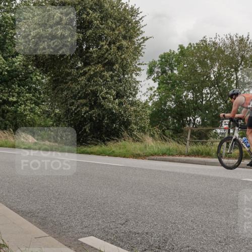 30.08.2026 - Elbe Triathlon Hamburg Michael Burmester http://msf.ph/oto/10044282 30.08.2026 15:02:12 Radfahren  meine-sportfotos.de