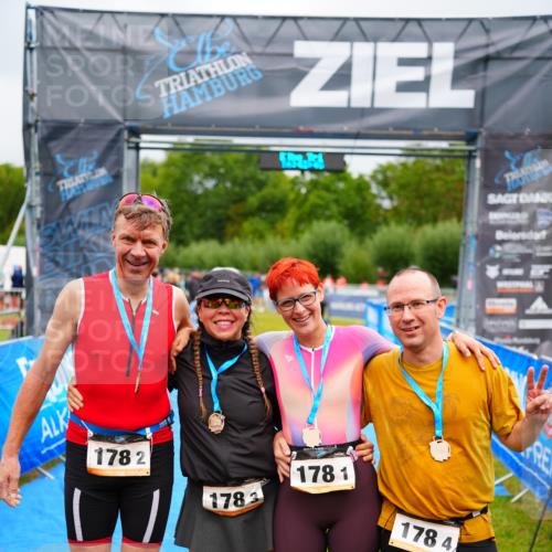 30.08.2026 - Elbe Triathlon Hamburg LAZAROV Photography http://msf.ph/oto/10044306 30.08.2026 16:42:45 Ziel  meine-sportfotos.de