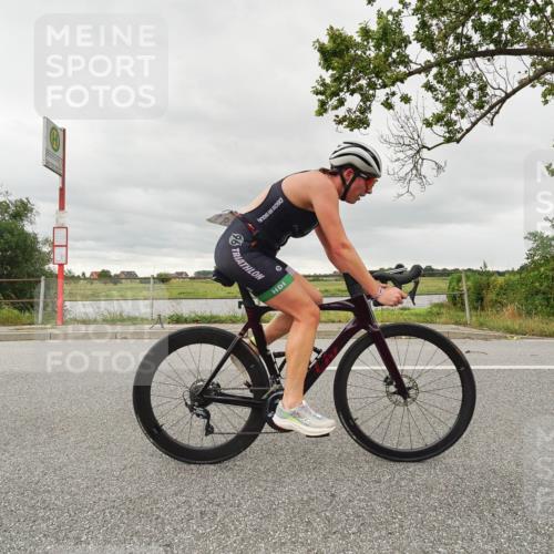 30.08.2026 - Elbe Triathlon Hamburg Michael Burmester http://msf.ph/oto/10044308 30.08.2026 14:14:35 Radfahren 148, 168 meine-sportfotos.de
