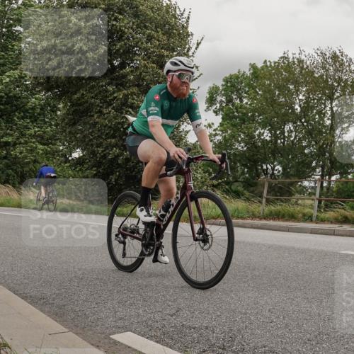 30.08.2026 - Elbe Triathlon Hamburg Michael Burmester http://msf.ph/oto/10044309 30.08.2026 15:02:54 Radfahren 130 meine-sportfotos.de