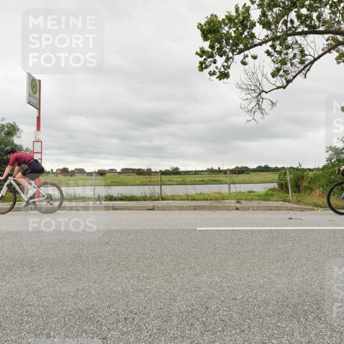 30.08.2026 - Elbe Triathlon Hamburg Michael Burmester http://msf.ph/oto/10044325 30.08.2026 14:14:38 Radfahren 148 meine-sportfotos.de