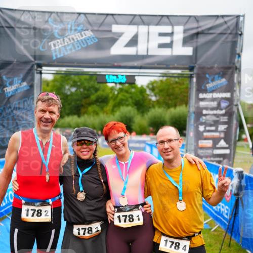30.08.2026 - Elbe Triathlon Hamburg LAZAROV Photography http://msf.ph/oto/10044326 30.08.2026 16:42:46 Ziel  meine-sportfotos.de