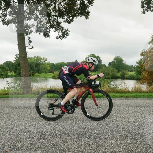 30.08.2026 - Elbe Triathlon Hamburg Michael Burmester http://msf.ph/oto/10044329 30.08.2026 09:11:13 Radfahren 232, 252, 349, 357 meine-sportfotos.de